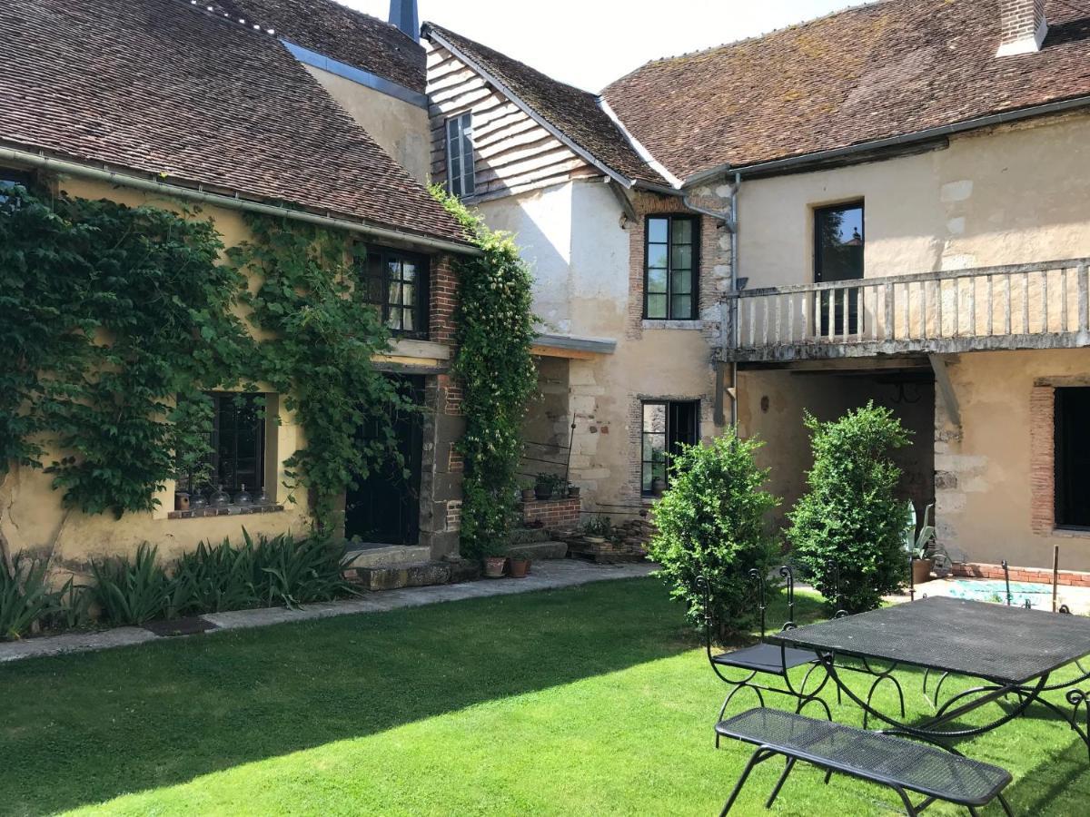 La Maison Jeanne D'Arc Saint-Fargeau  Eksteriør billede
