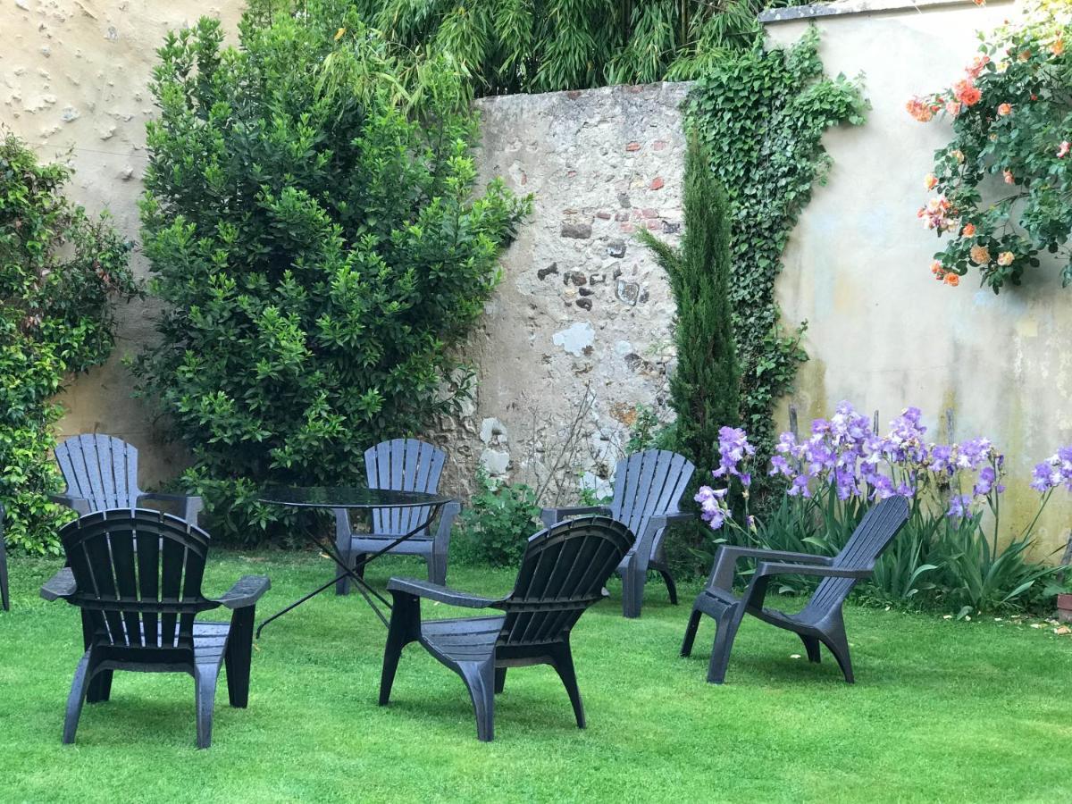 La Maison Jeanne D'Arc Saint-Fargeau  Eksteriør billede