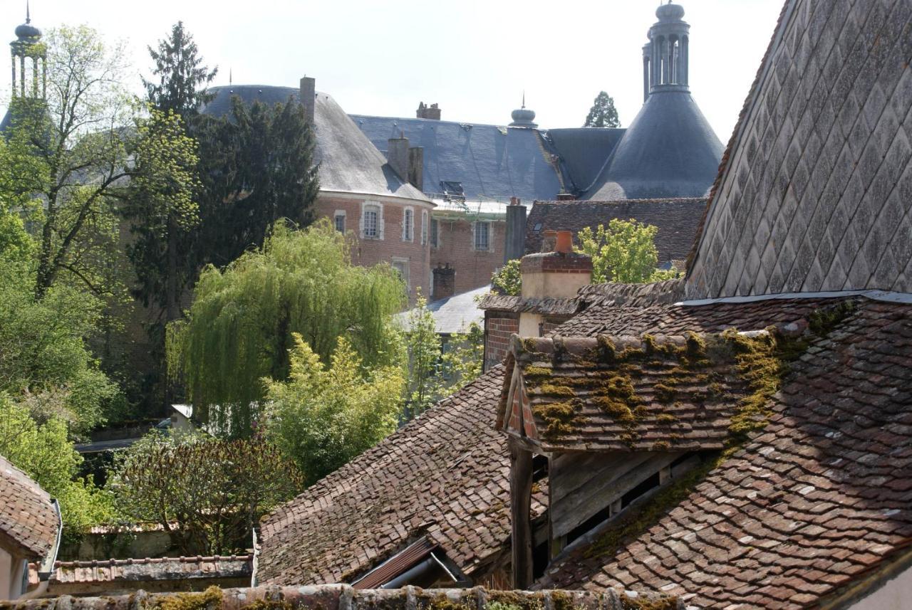 La Maison Jeanne D'Arc Saint-Fargeau  Eksteriør billede