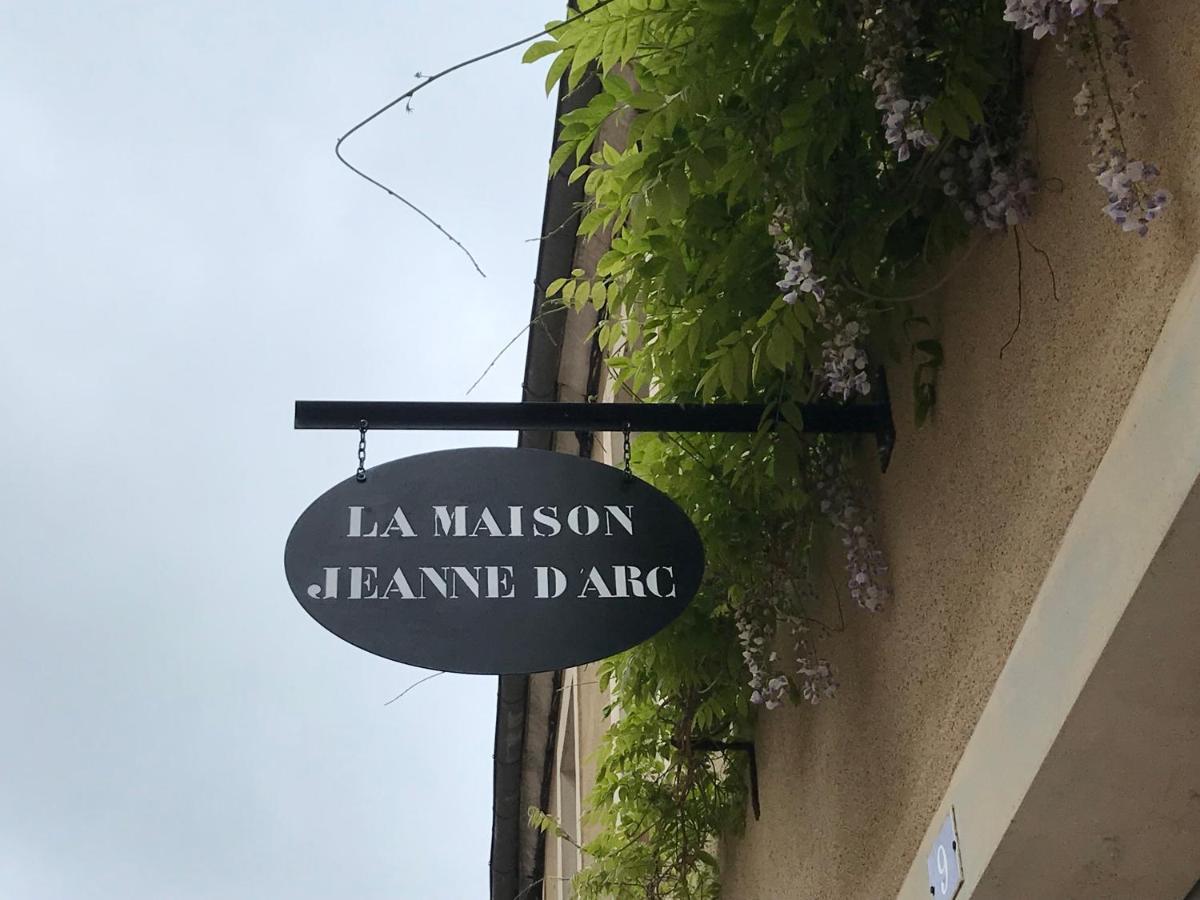 La Maison Jeanne D'Arc Saint-Fargeau  Eksteriør billede